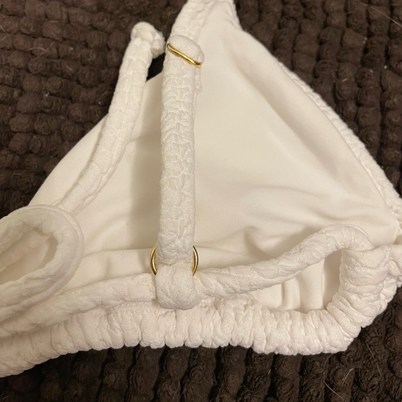 PAWUII White Textured Bikini Set - Picture 8 of 10